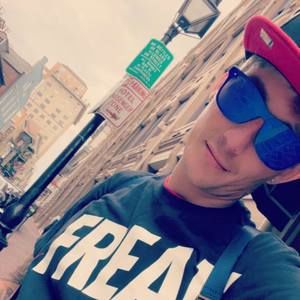 Meet your Posher, Jade